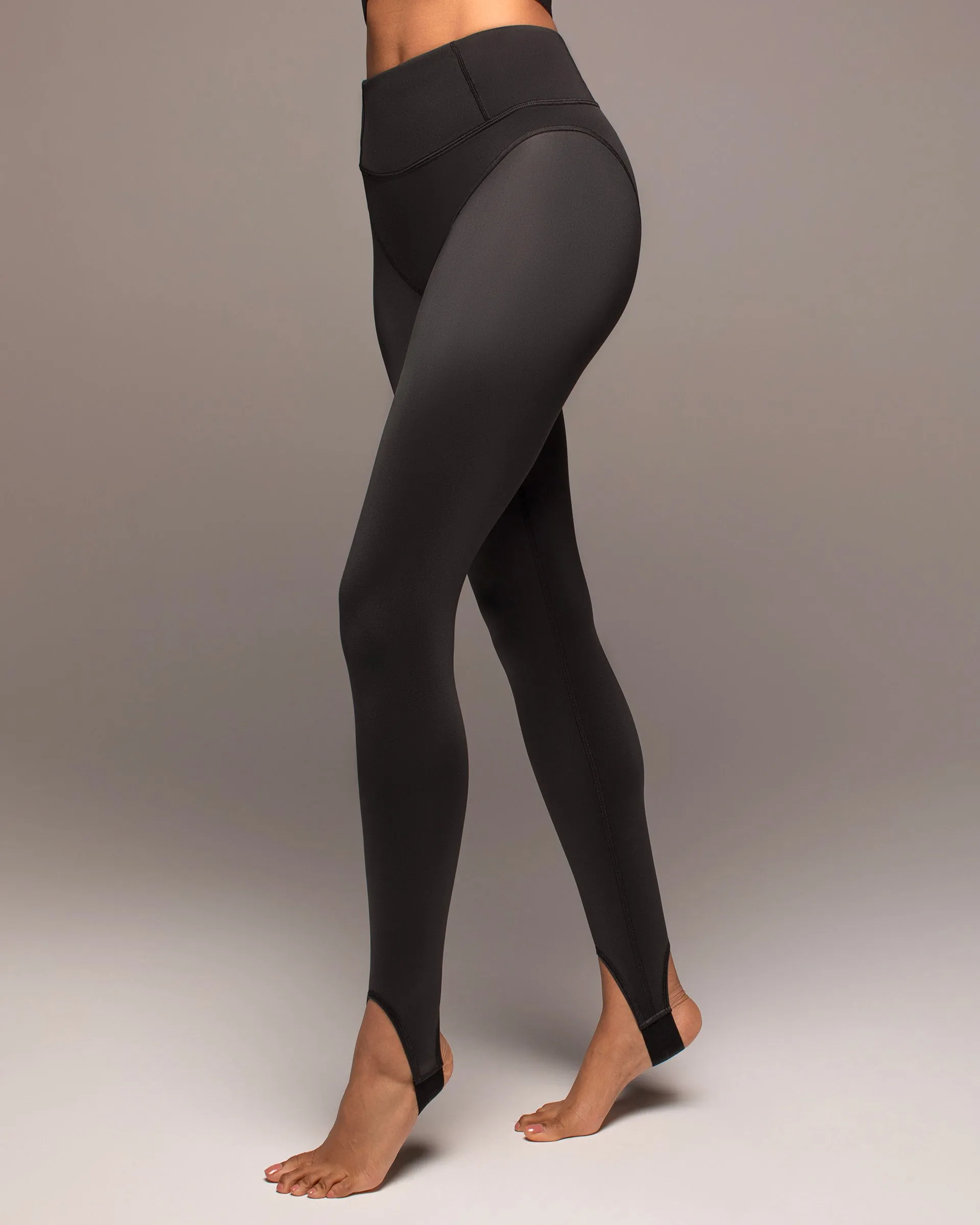 Ambient Gloss Stirrup Legging | Black MICHI