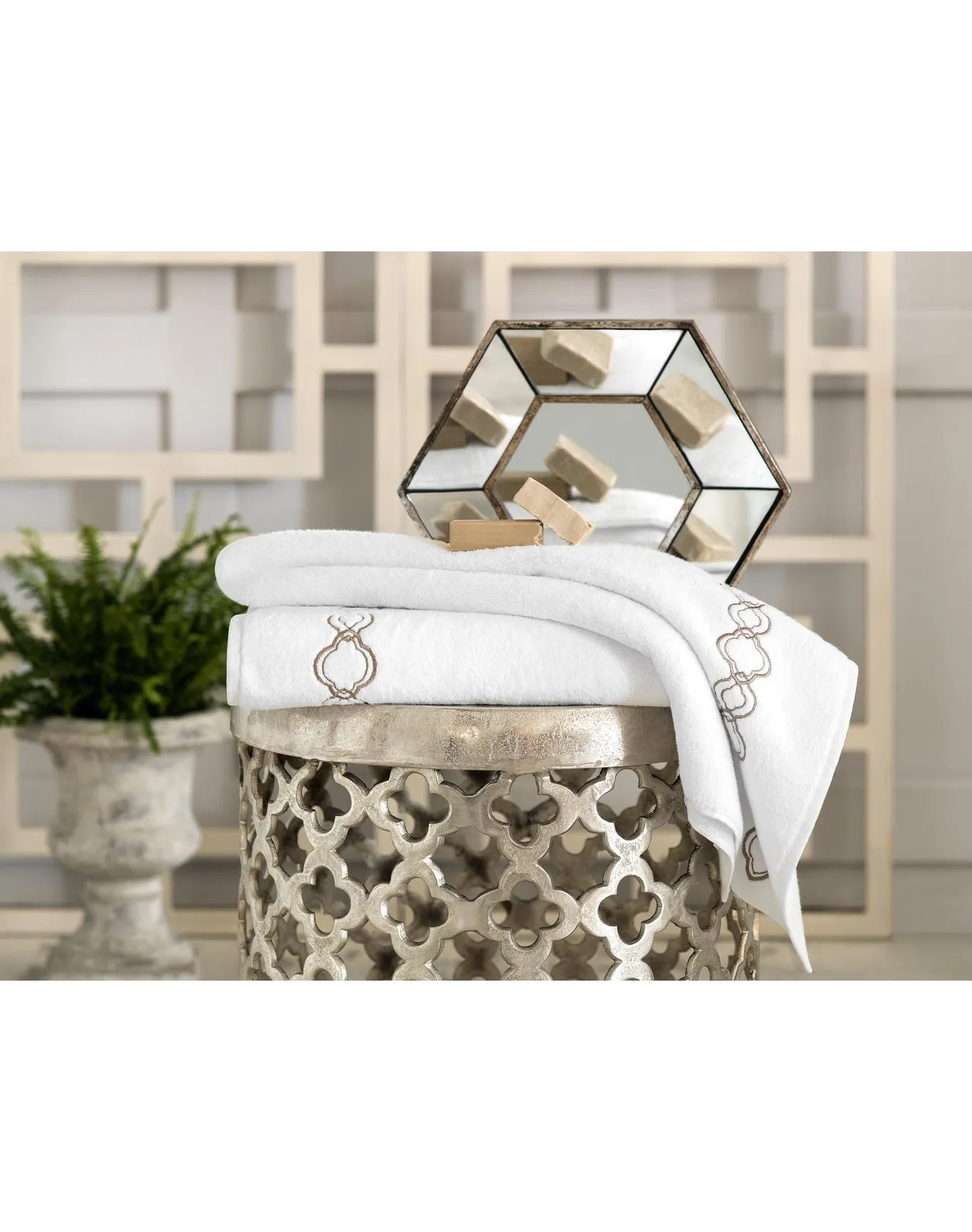 Arabesque Towel | White TOGAS