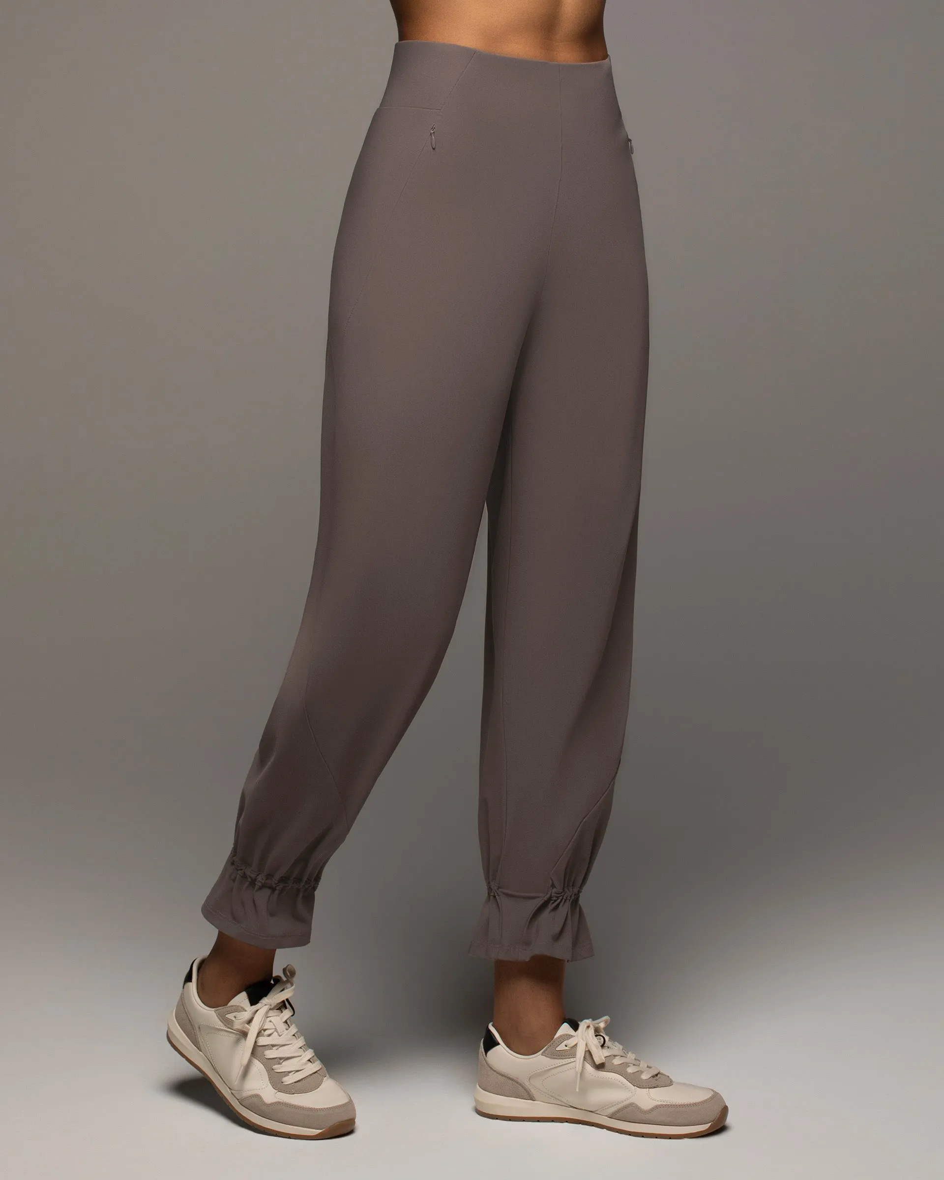 Avant Pant | Deep Taupe MICHI