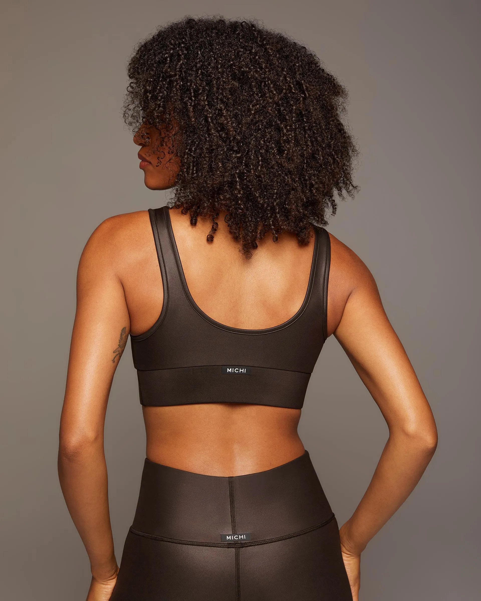 Basal Gloss Longline Bra | Dark Oak MICHI