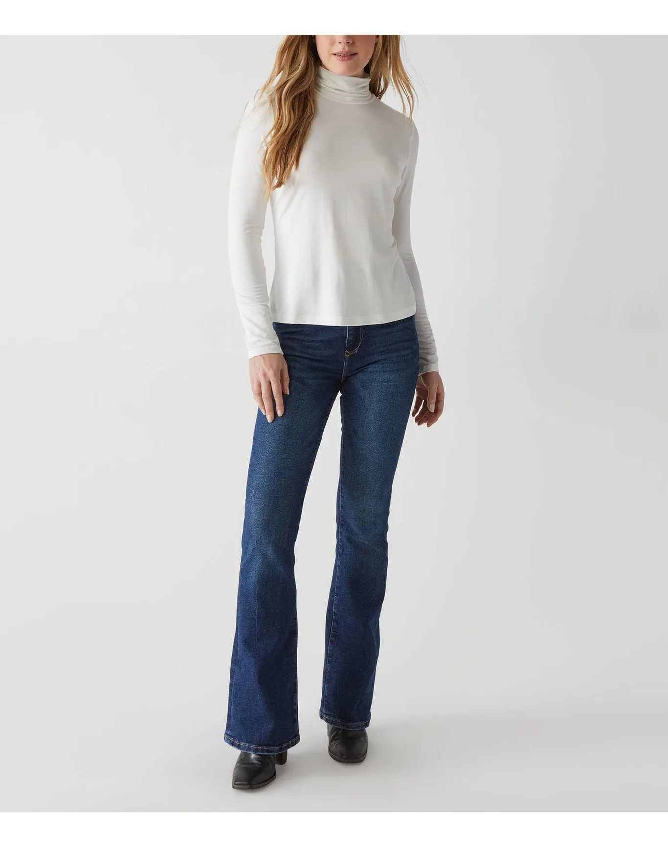 Clara Turtleneck | Chalk MICHAEL STARS