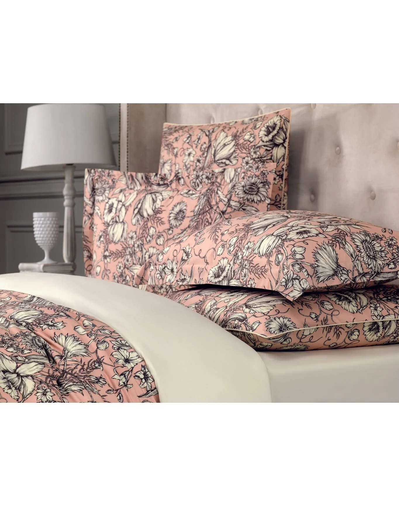 Eloise Fitted Sheet | Ecru TOGAS
