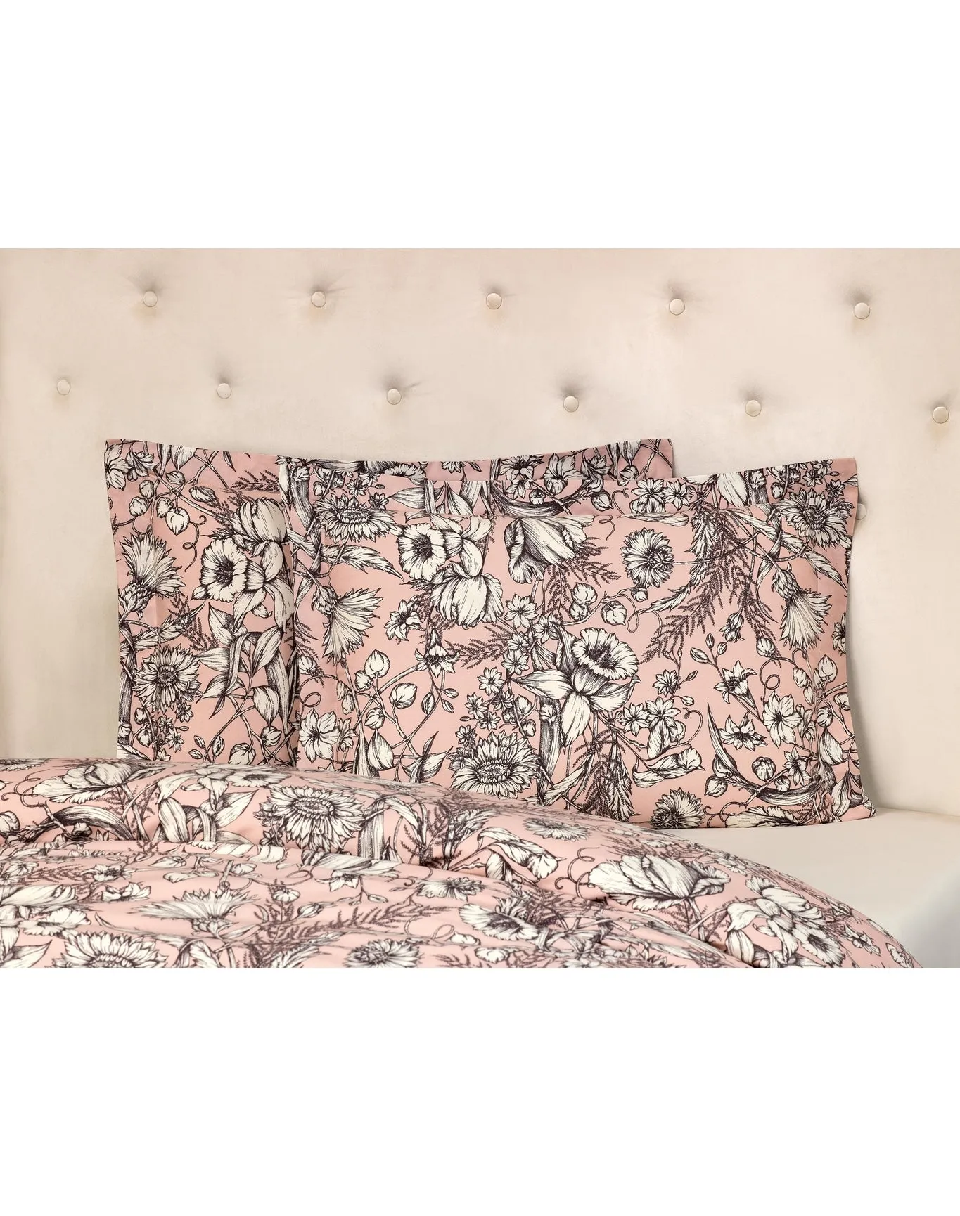Eloise Fitted Sheet | Ecru TOGAS