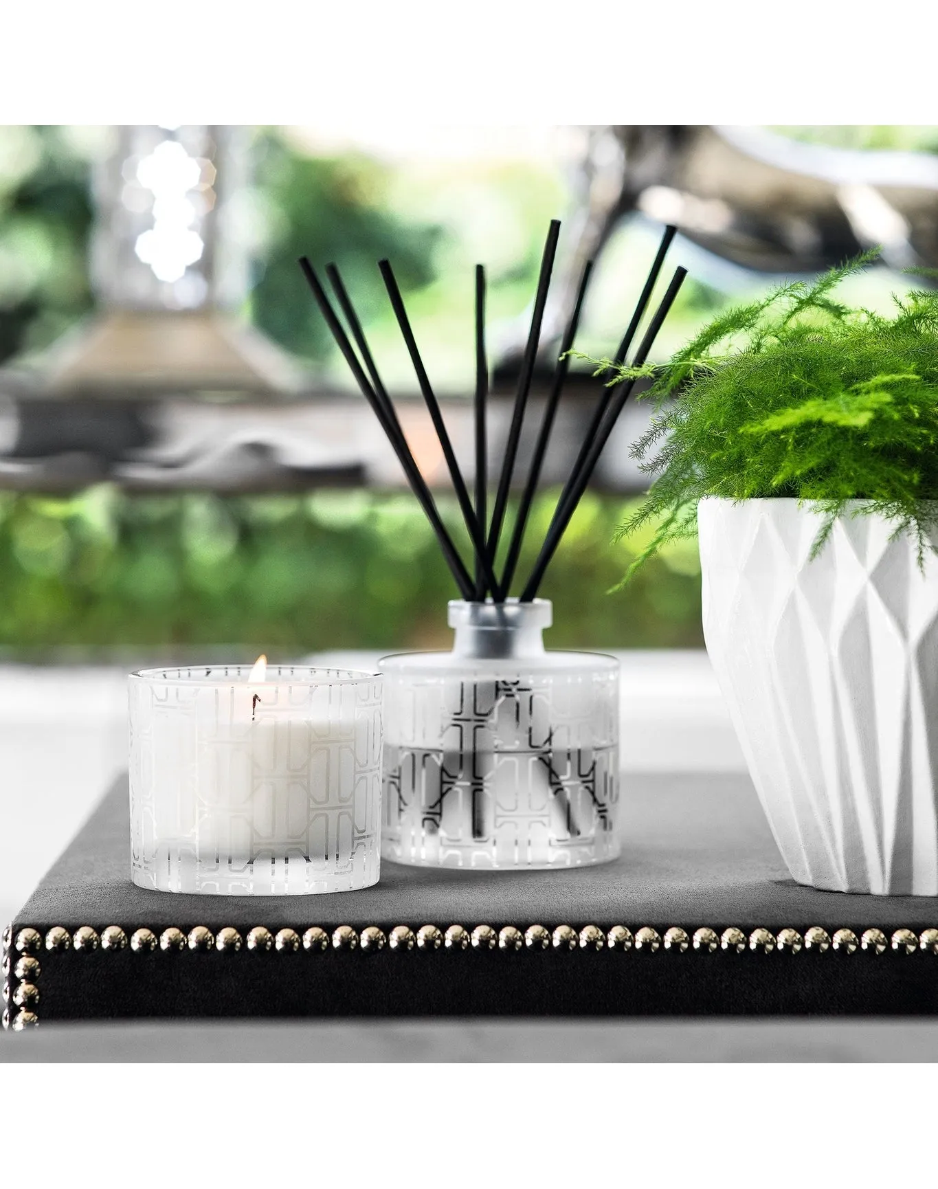 Ginger & Vanila Aromatic Diffuser | Black TOGAS