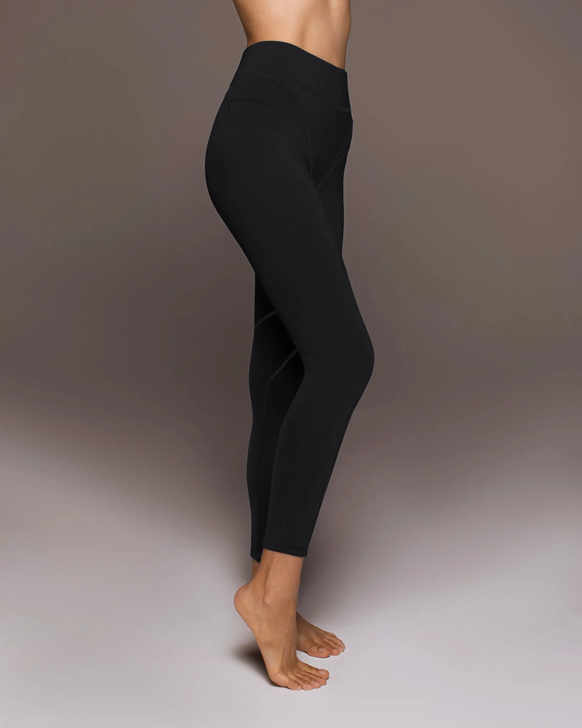 Incite Legging | Black MICHI