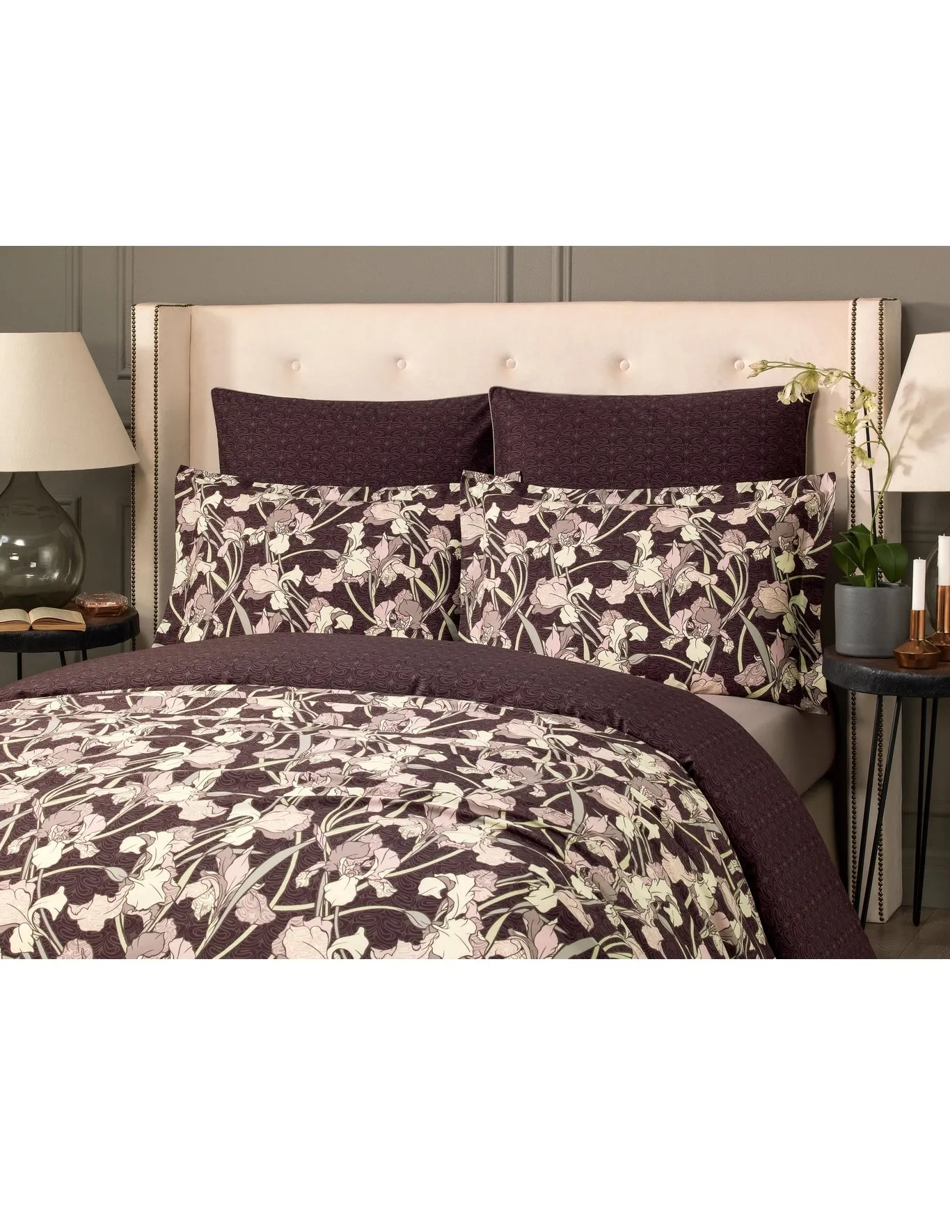 Izabella Fitted Sheet | Violet TOGAS