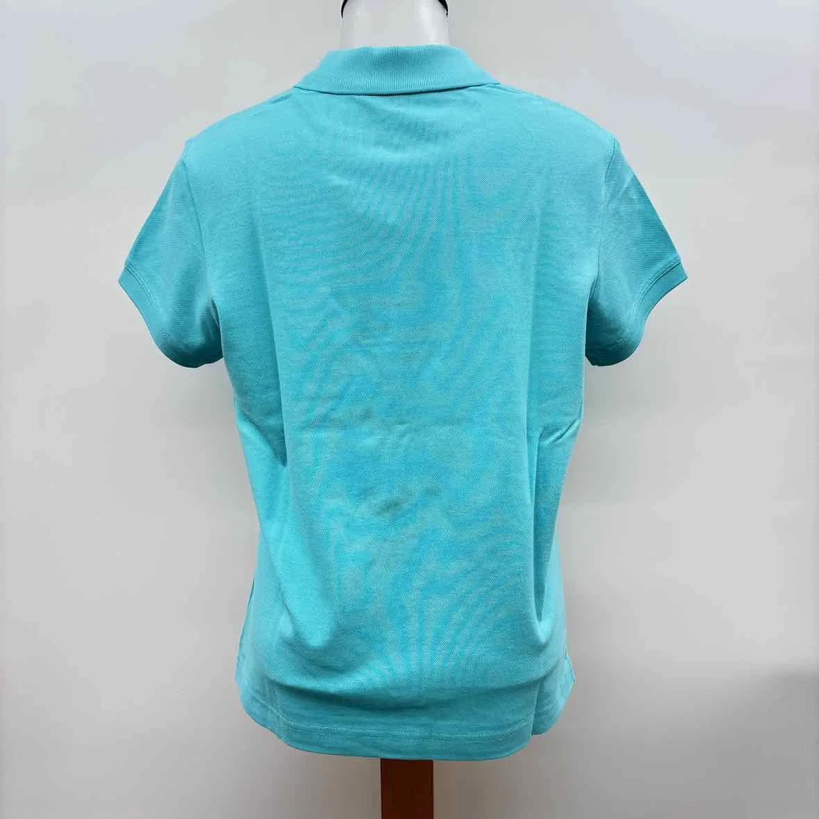 Lilly Pulitzer Women's Size M Blue Solid Short Sleeve Shirt