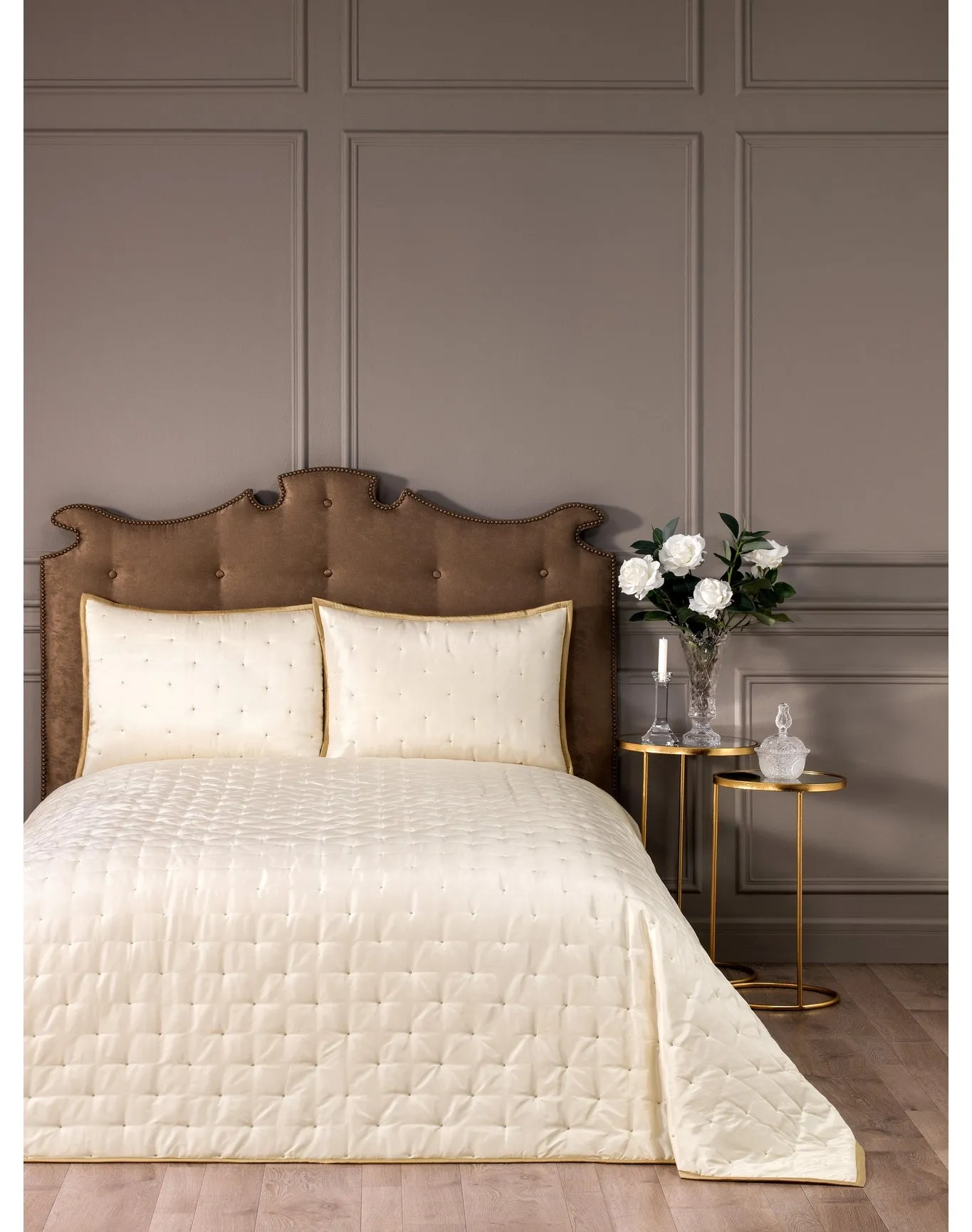 Louis Bedcover | Ecru TOGAS