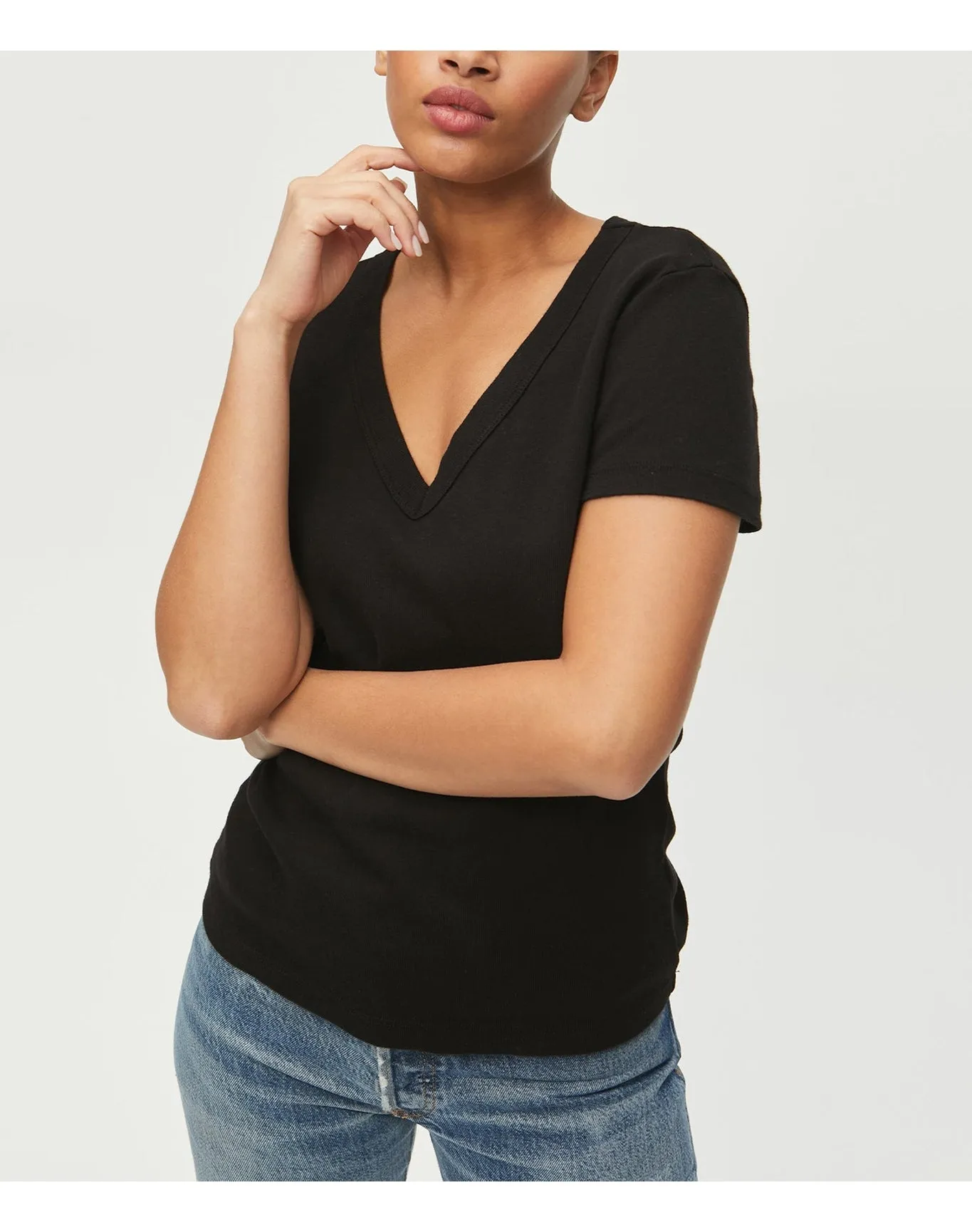 Nikki V-Neck Tee | Black MICHAEL STARS