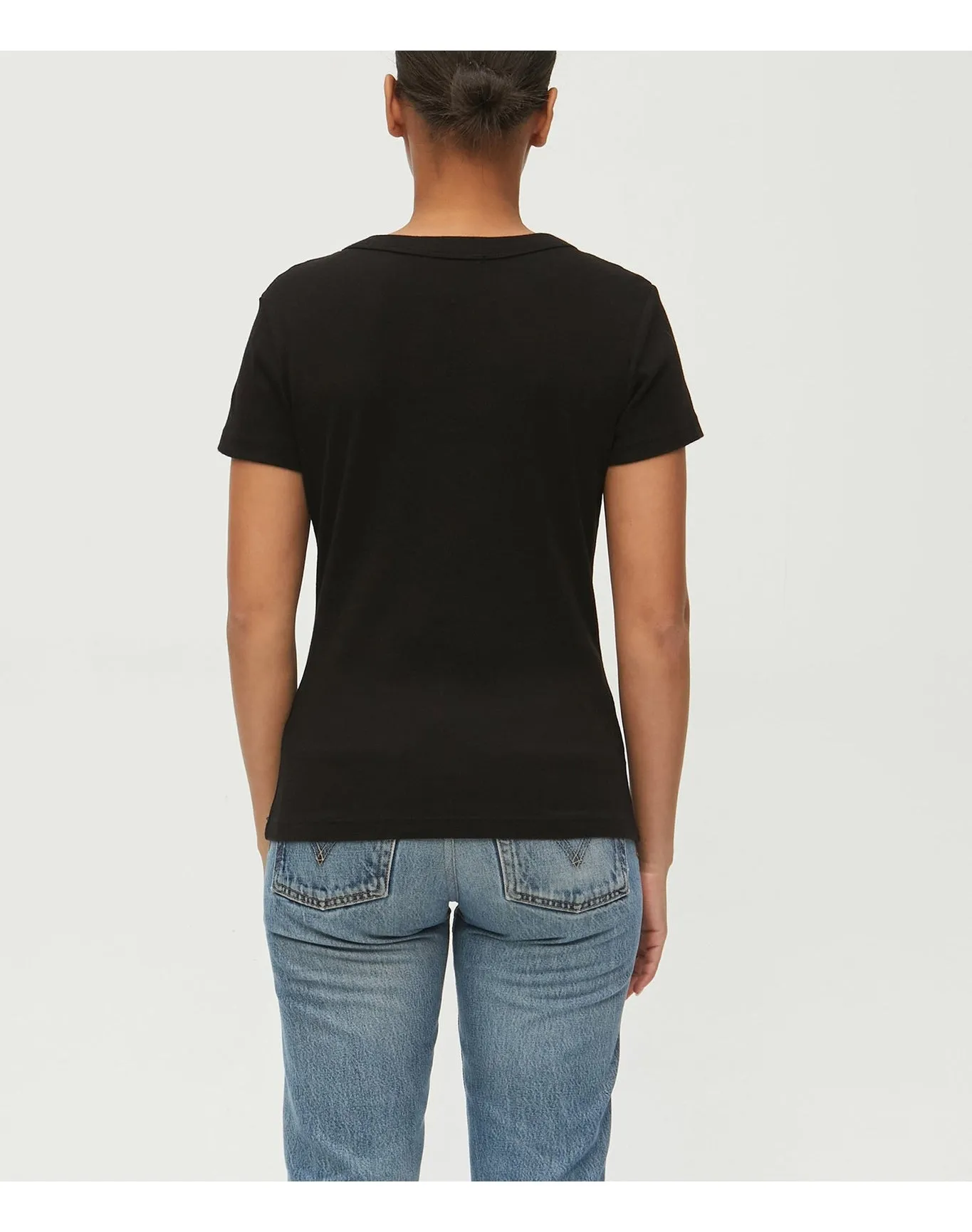 Nikki V-Neck Tee | Black MICHAEL STARS