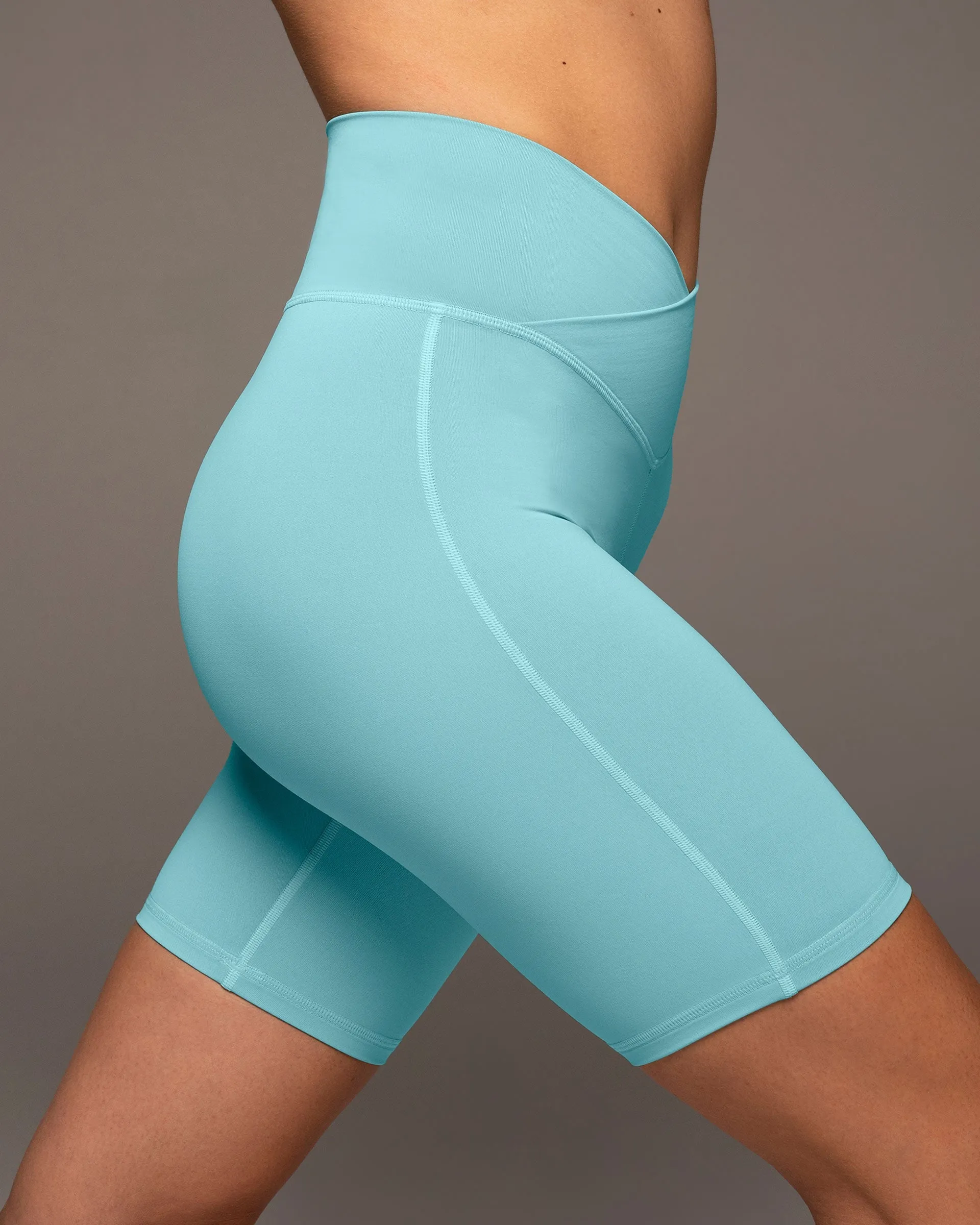 Ray Bike Short 7 1/2 Inch | Island Blue MICHI