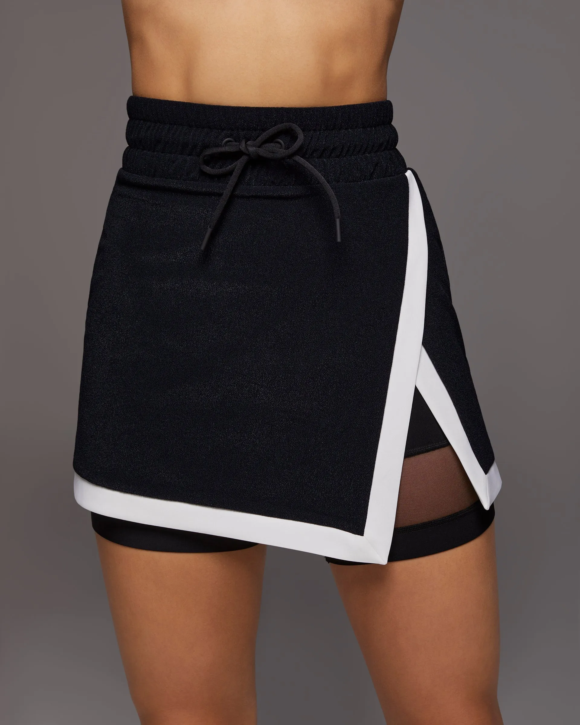 Sabato Skirt | Black/White MICHI