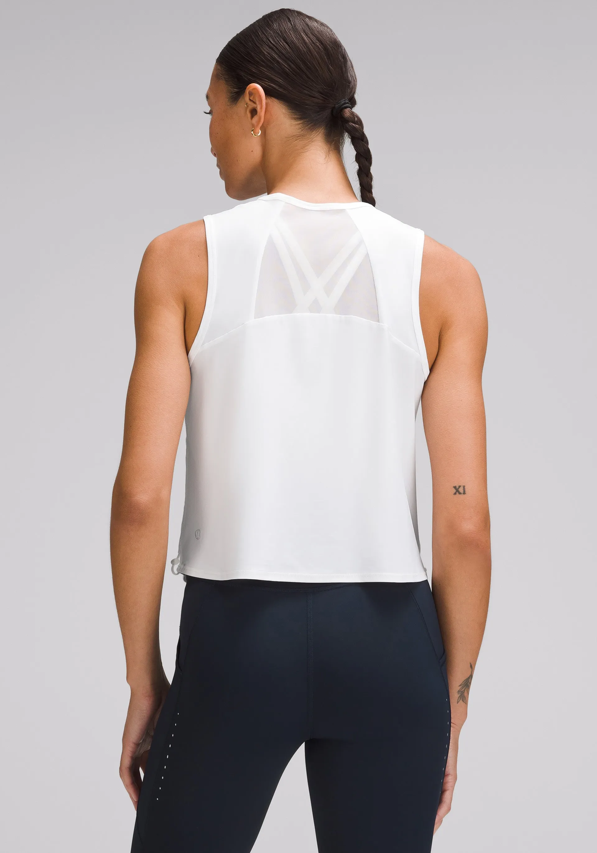 Sculpt Cropped Tank Top