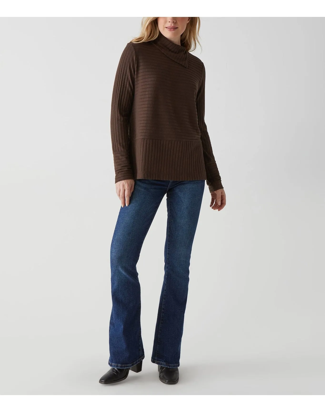 Sigourney Turtleneck | Java MICHAEL STARS