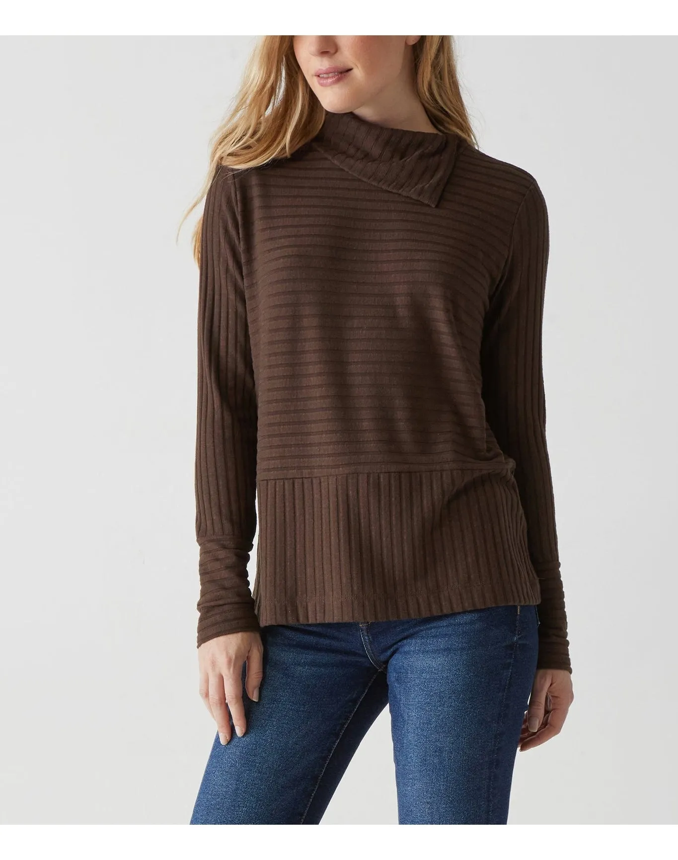 Sigourney Turtleneck | Java MICHAEL STARS