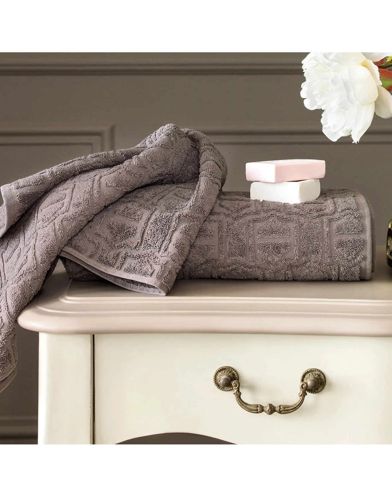 Togas Trend Towel | Brown TOGAS
