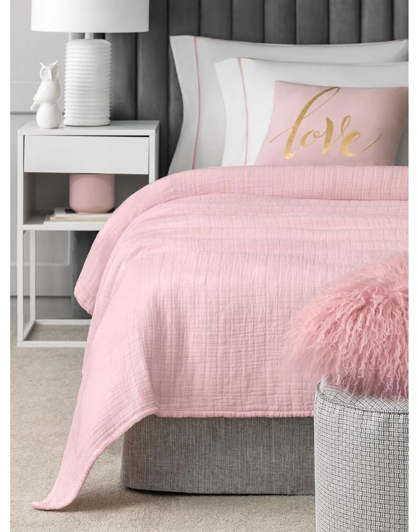 Tracy Bedcover | Pink TOGAS